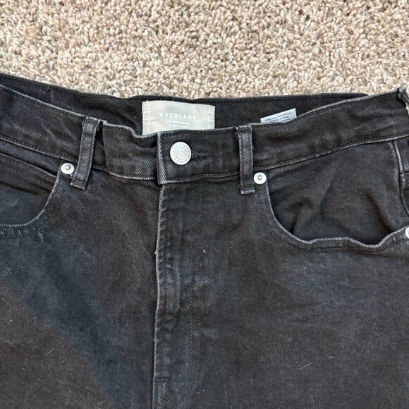 Everlane The Way-High Jean in Coal with Frayed Hem - Picture 3 of 8